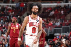 湖人新赛季首发阵容：詹姆斯、戴维斯领衔得分狂潮